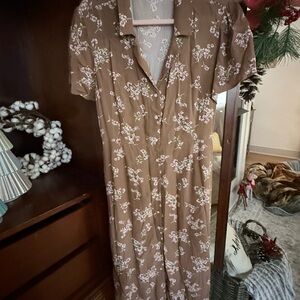 Lucky Brand Taupe Floral Dress